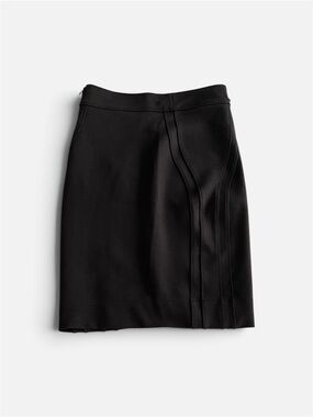 GUCCI Pencil Skirt. Gucci Wool Skirt. Gucci Stretch Knit Side Zip. Wool. NWOT.